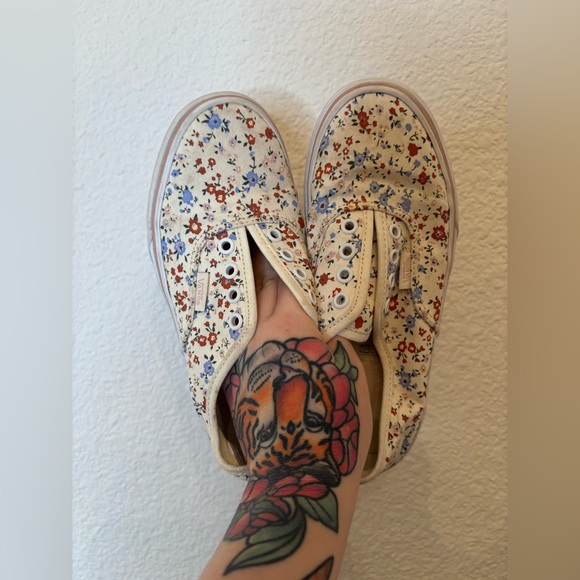 VGUC: Vans size 3 - Picture 1 of 5